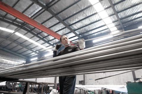 惠钢技术分享：研磨棒和光亮棒怎么区分？3种方法秒判